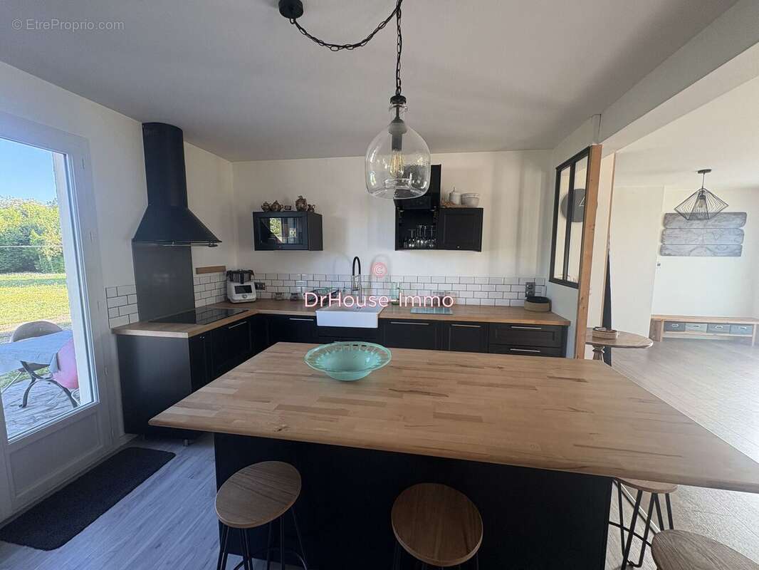 Maison à MIGNE-AUXANCES