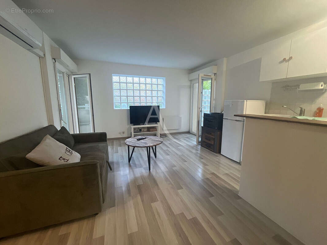 Appartement à LE CANNET