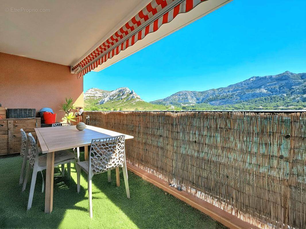 Appartement à MARSEILLE-9E