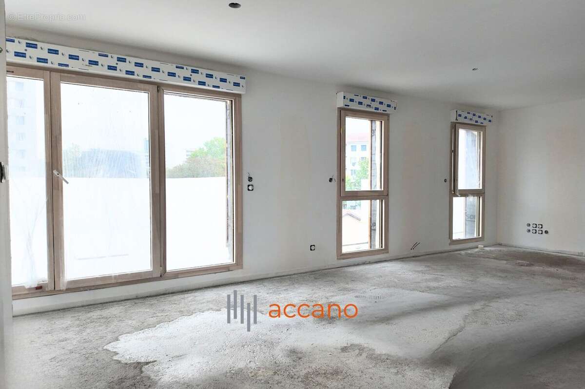 Appartement à LYON-8E