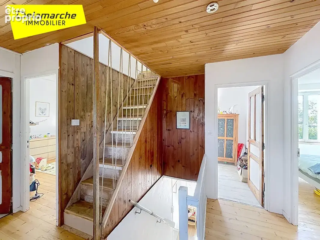 Maison à vendre 6 pièces avec dépendance à vendre  à SAINT PLANCHERS (50400) sur un terrain de 1590 m² - photo 9