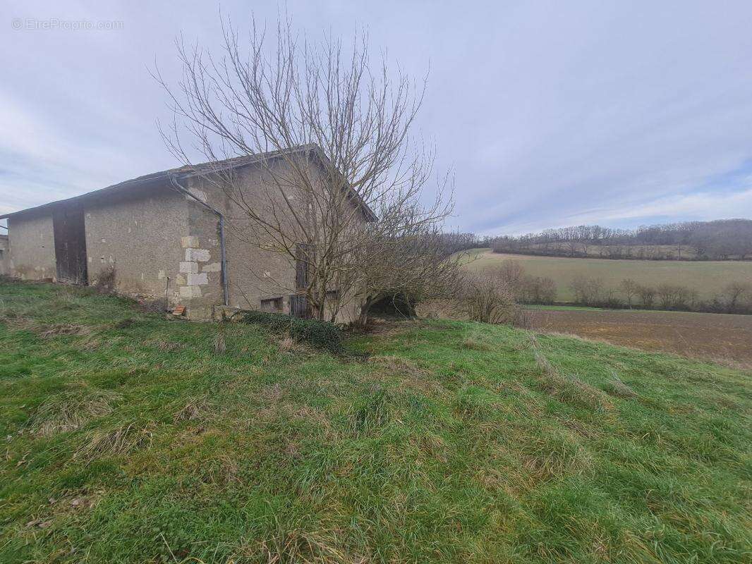 Maison à POUY-ROQUELAURE