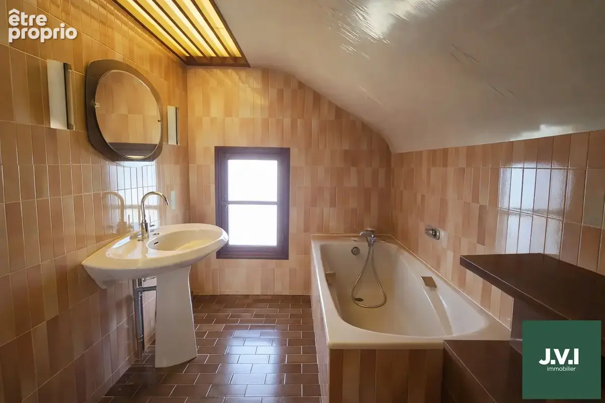 A vendre - Maison Eaubonne 6 pièces 153 m² utiles - photo 8