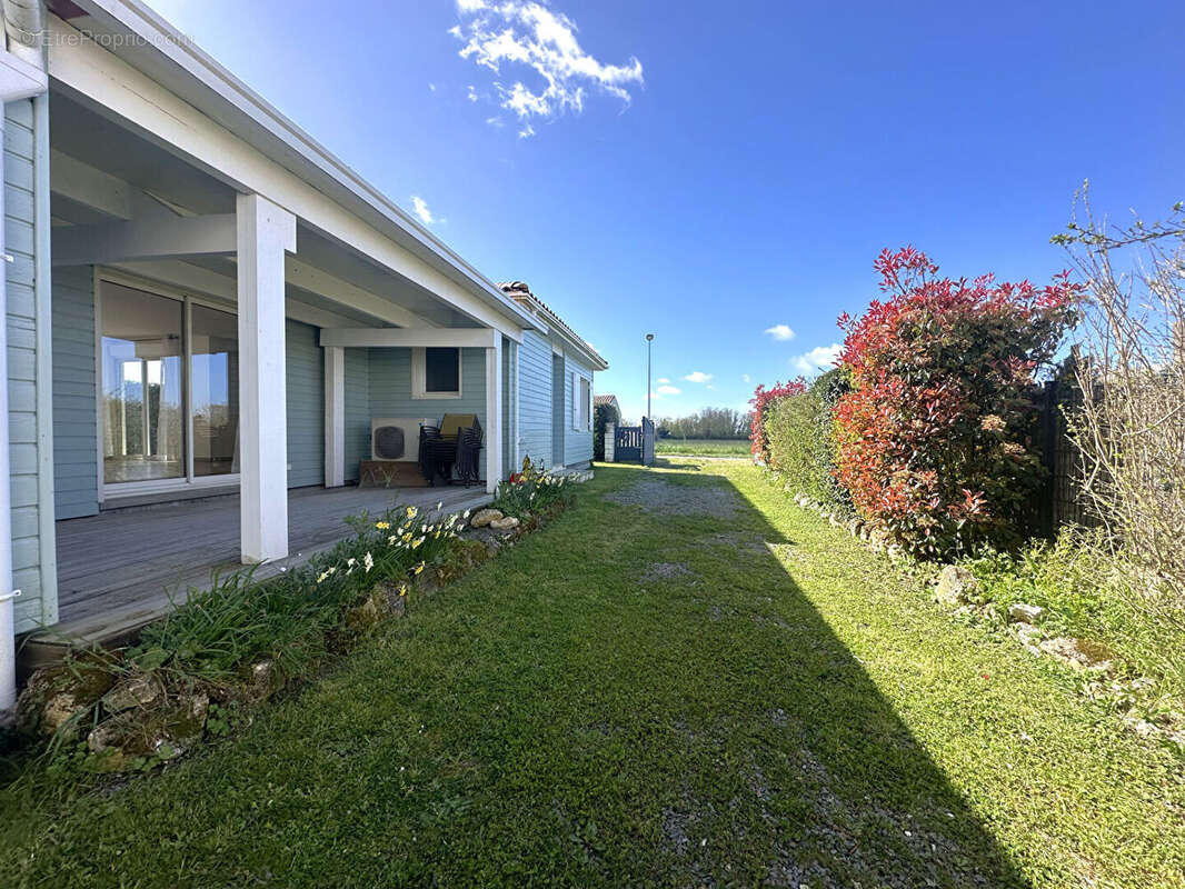 Maison à NIEULLE-SUR-SEUDRE