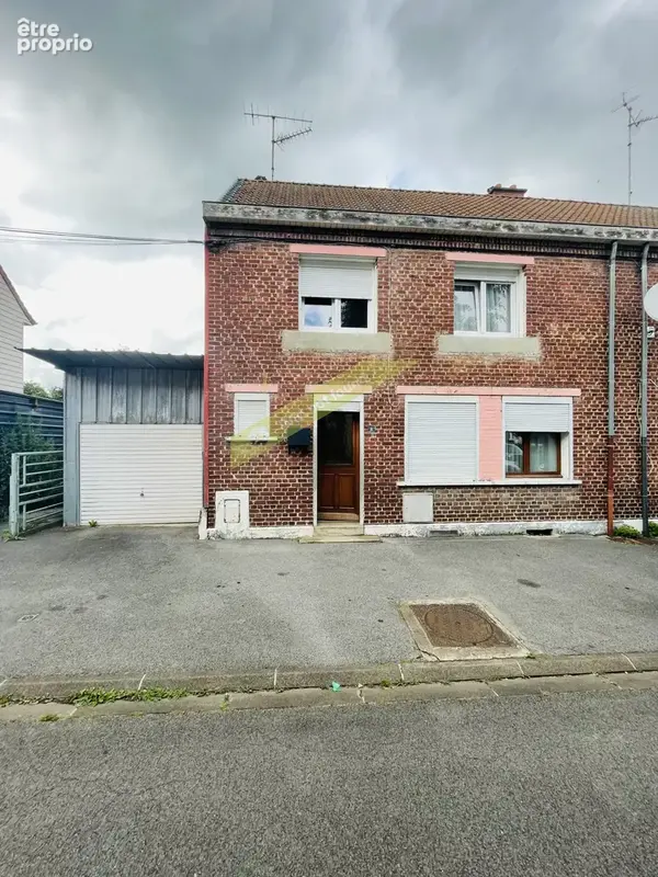 Maison semi mitoyenne 79 m2 à Louvroil - photo 2