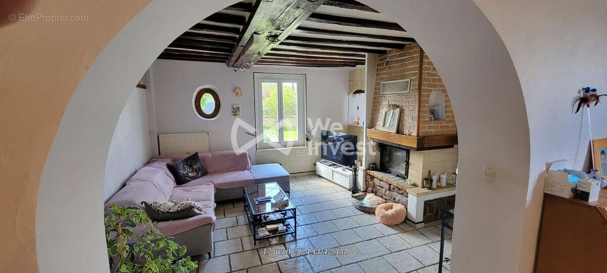 SEJOUR - Maison à SAINT-GERMAIN-SOUS-DOUE