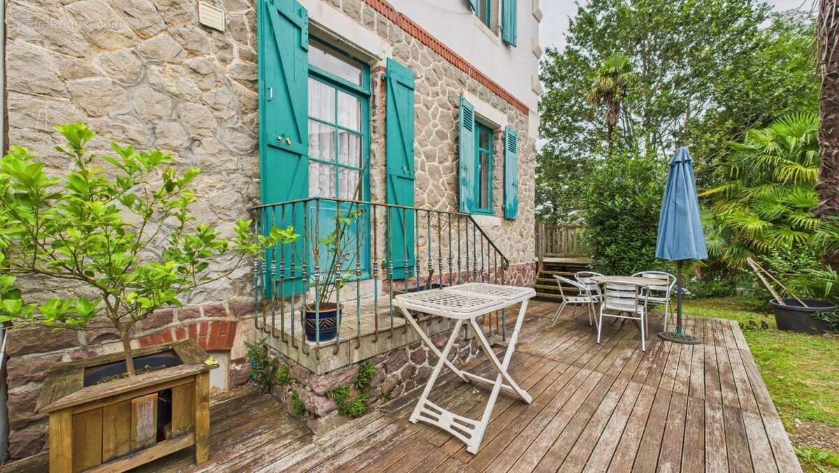 Maison à CAMBO-LES-BAINS