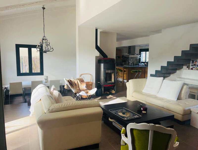 Maison à vendre 7 pièces SANARY SUR MER (83) - photo 19