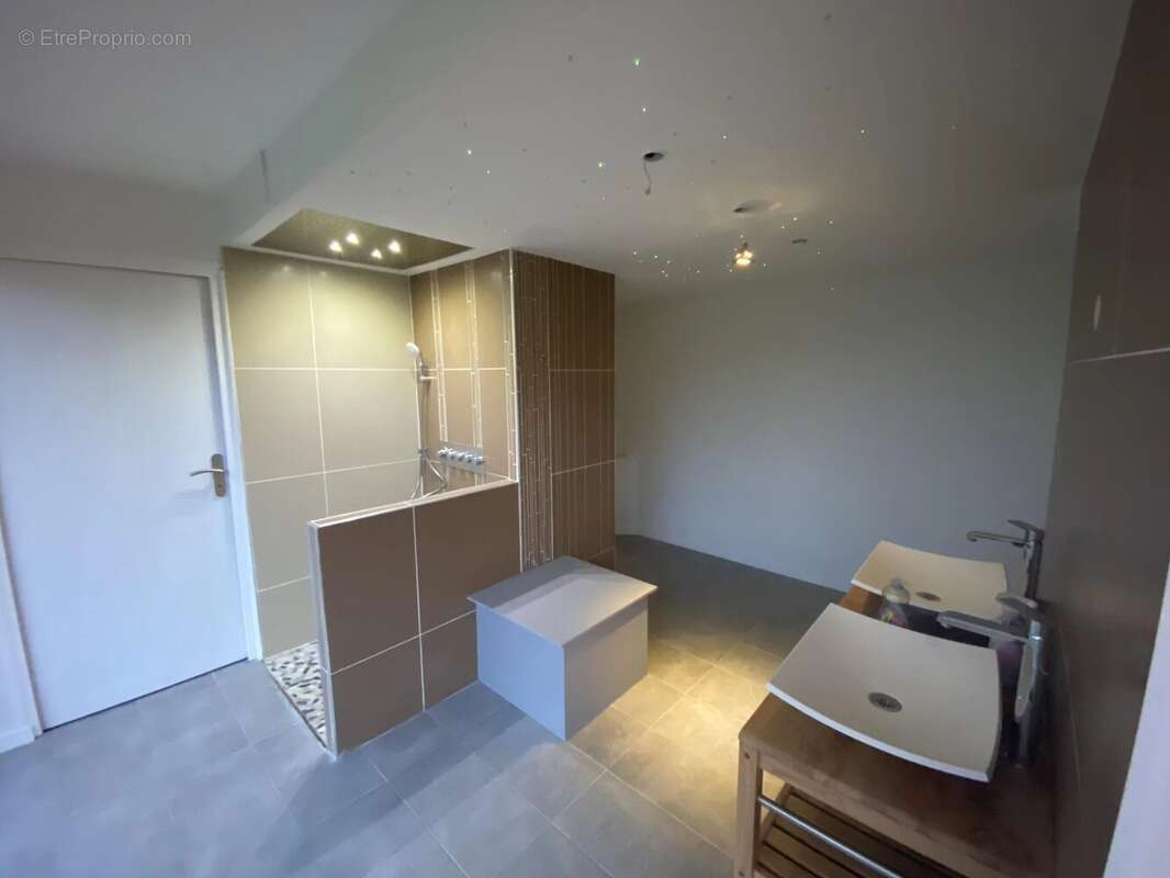 Maison à VILLENEUVE-D'ASCQ