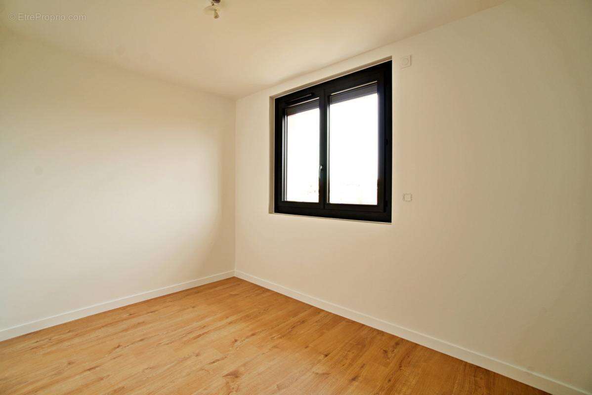 Appartement à QUINCIEUX