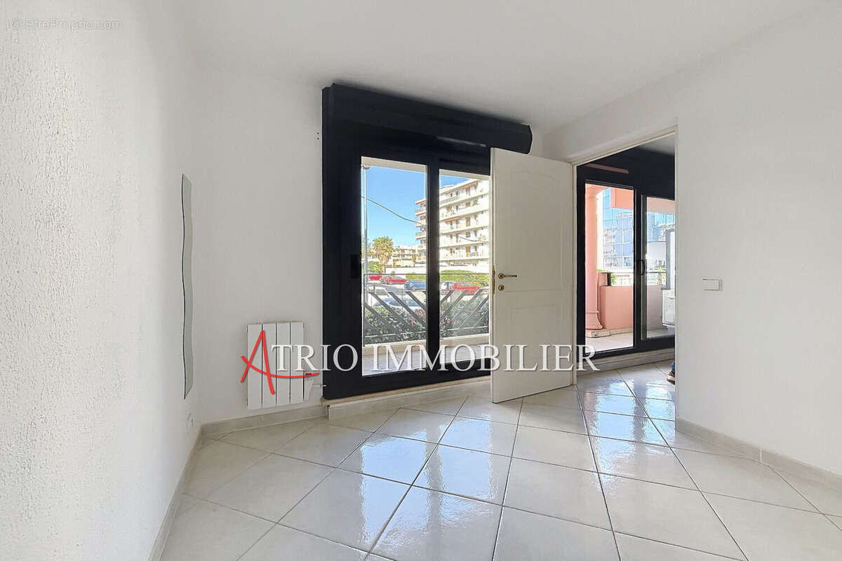 Appartement à CAGNES-SUR-MER