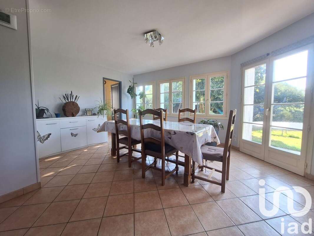 Photo 2 - Maison à LA BARRE-EN-OUCHE