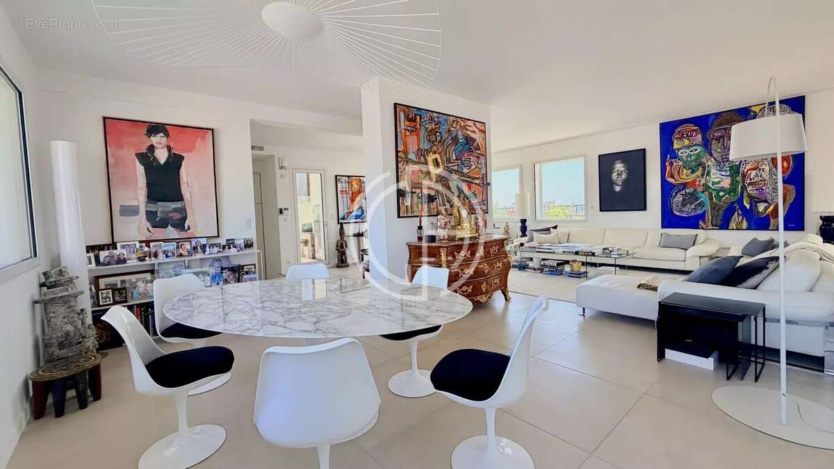 Penthouse - a pieds du centre de cannes - photo 4