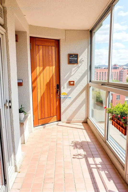 Appartement à FREJUS