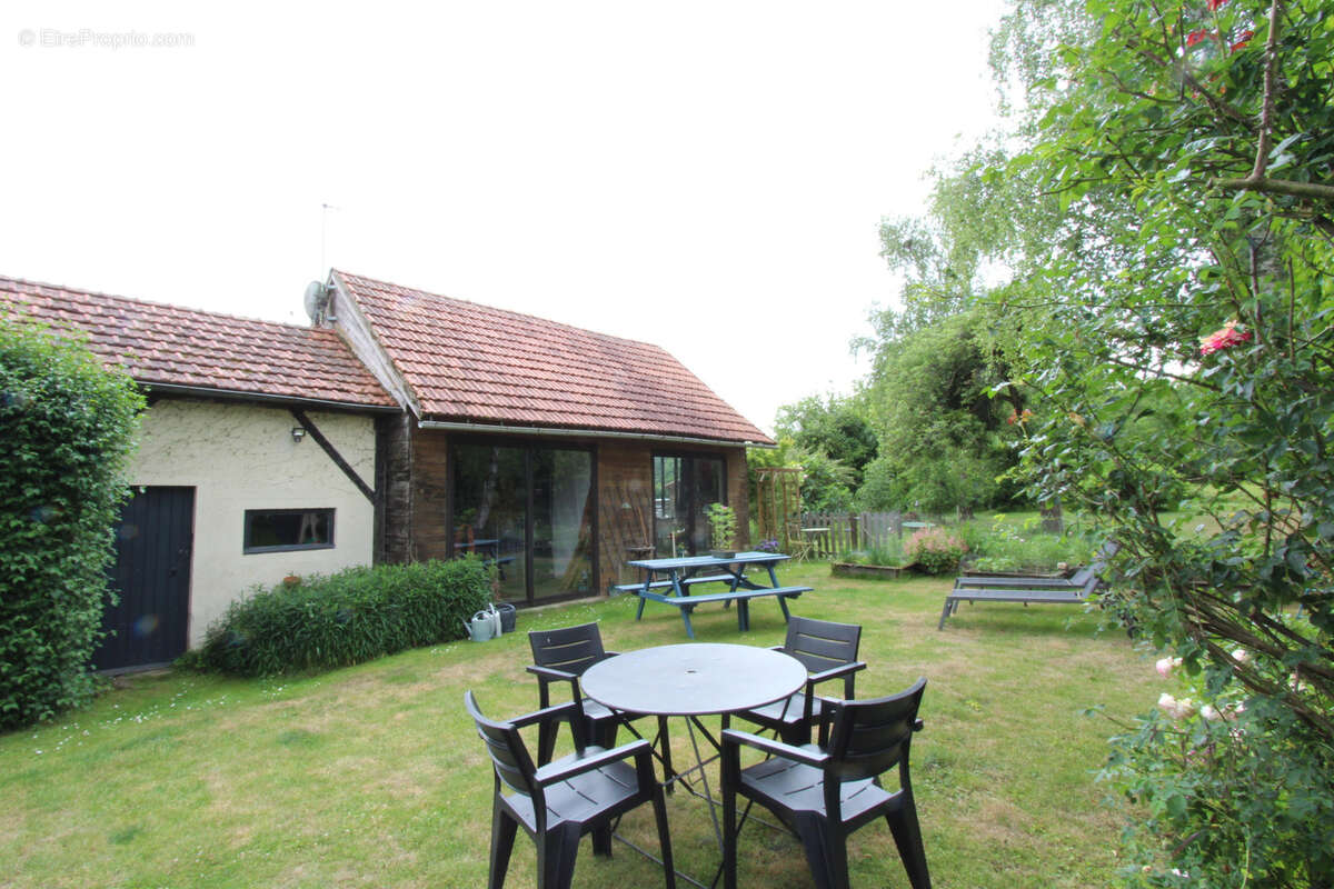 Maison à SAINT-LEGER-LE-PETIT