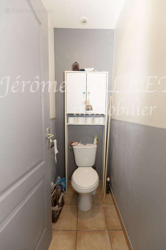 Maison 146 m² à Realmont  - photo 13