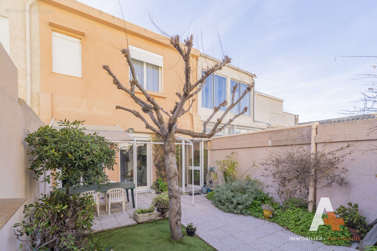 Maison à MARSEILLE-7E