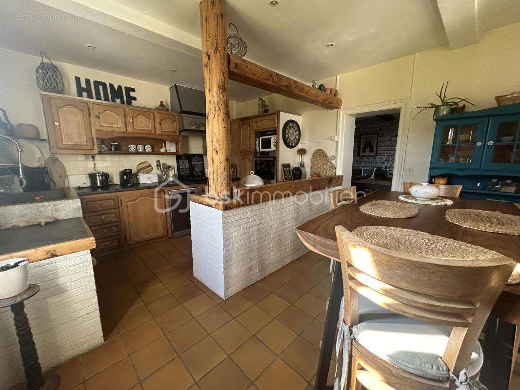Belle longere en pierres - terrain - 4 chambres - garage - photo 4