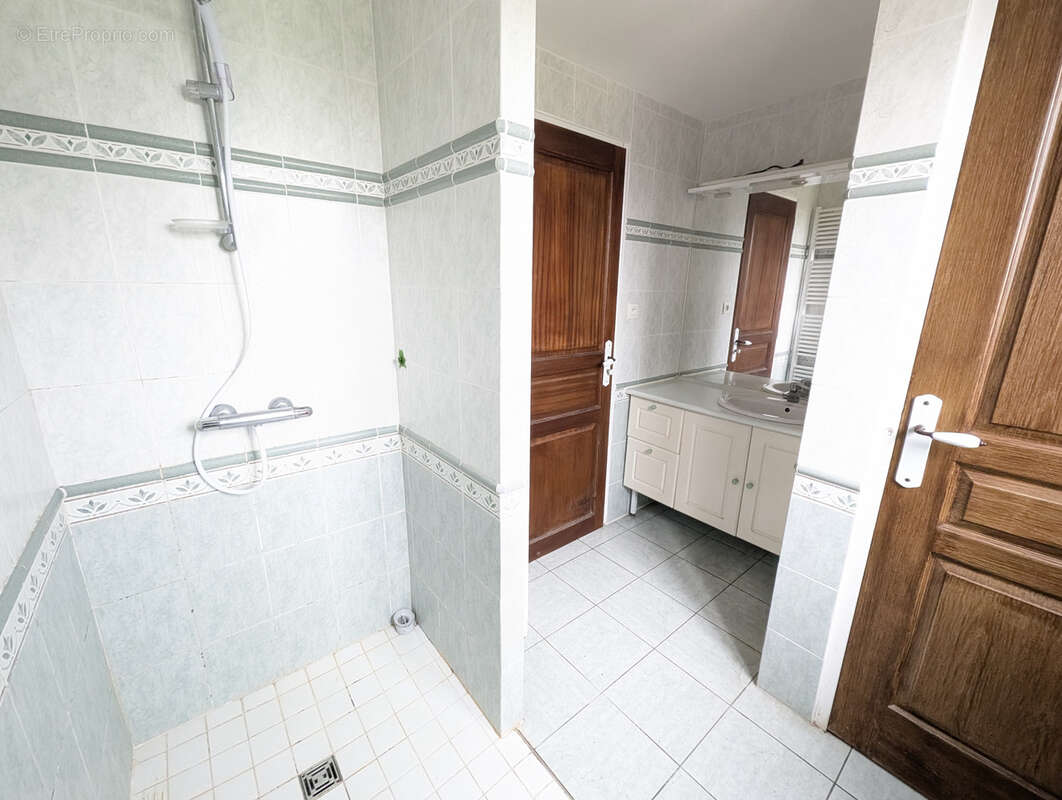 Maison à SAINT-AUBIN-DES-PREAUX