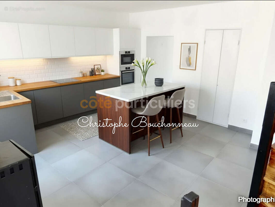 Maison à SAINT-MAURICE-LA-FOUGEREUSE