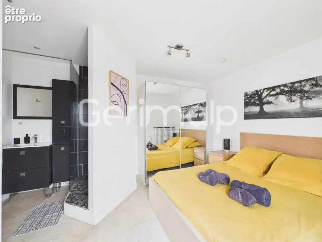 Vente - Appartement - 5 pièces + cuisine - 104,13 m² - 790 - photo 4
