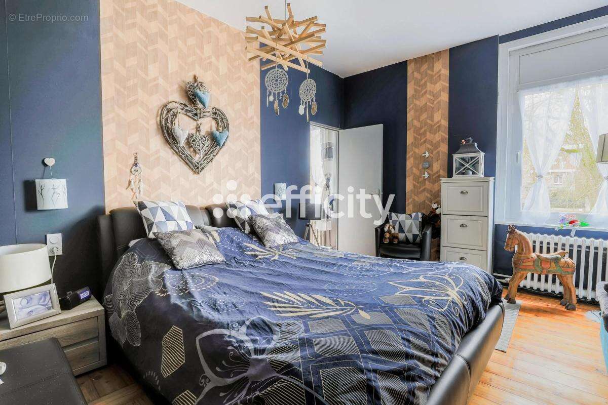 Maison à HENIN-BEAUMONT