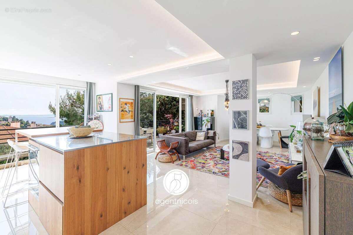 Appartement à VILLEFRANCHE-SUR-MER