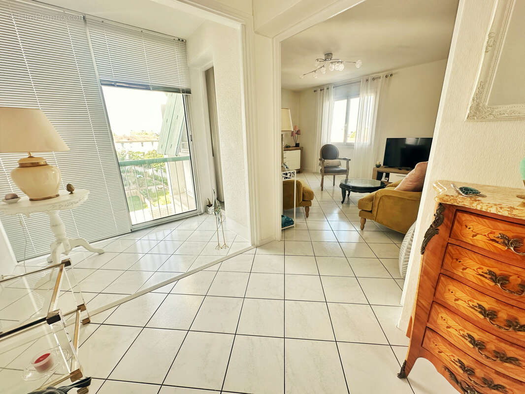 Appartement à LYON-8E