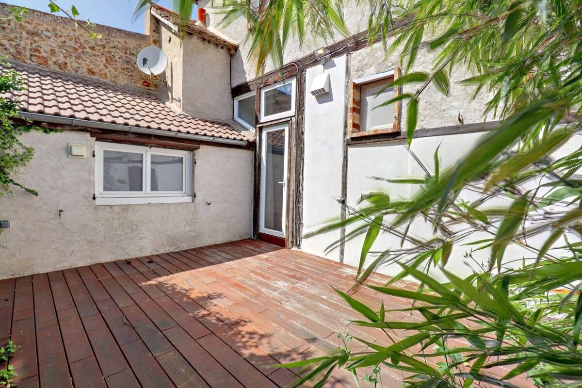 Maison à JOUARS-PONTCHARTRAIN