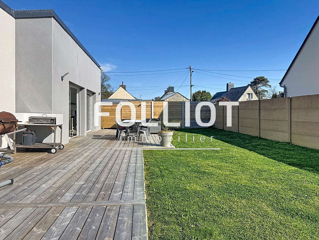 Maison à GOUVILLE-SUR-MER