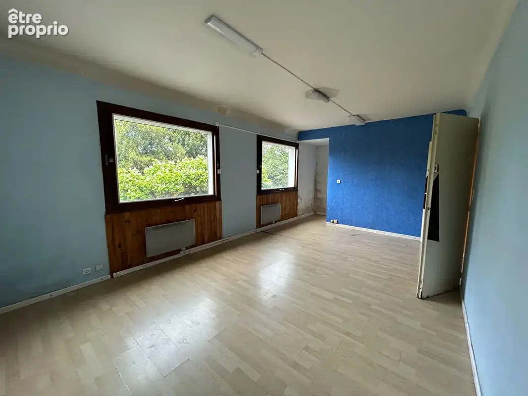Local de 76 m² au fort potentiel mixte - Figeac Centre - photo 3