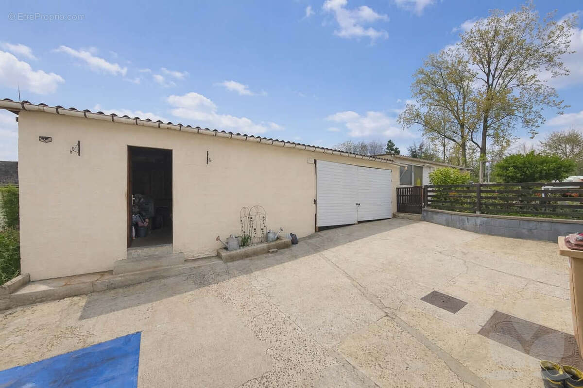 Maison à MARETZ