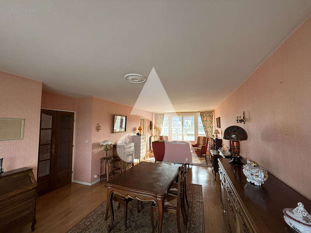 Appartement à ELBEUF