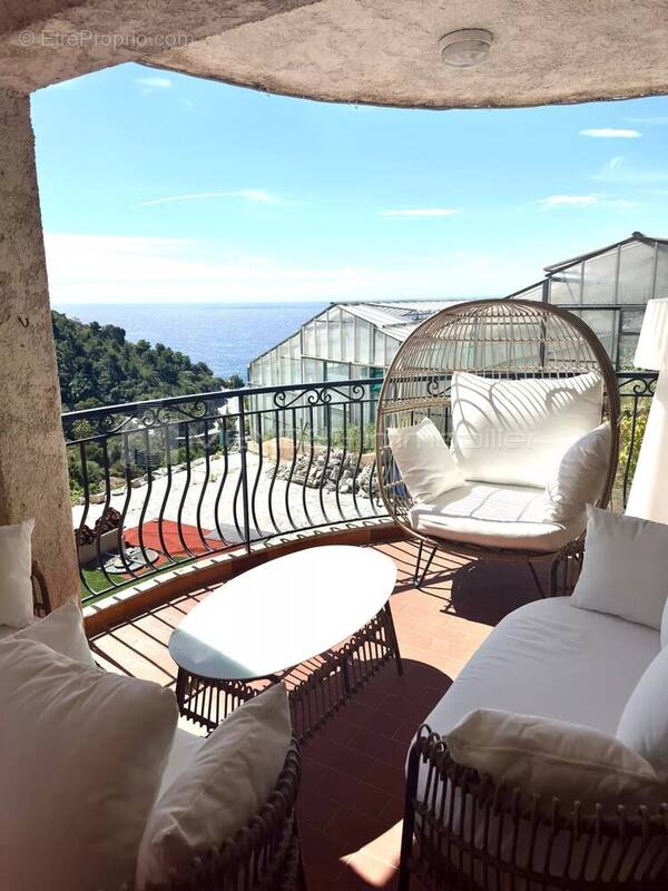 Appartement à EZE