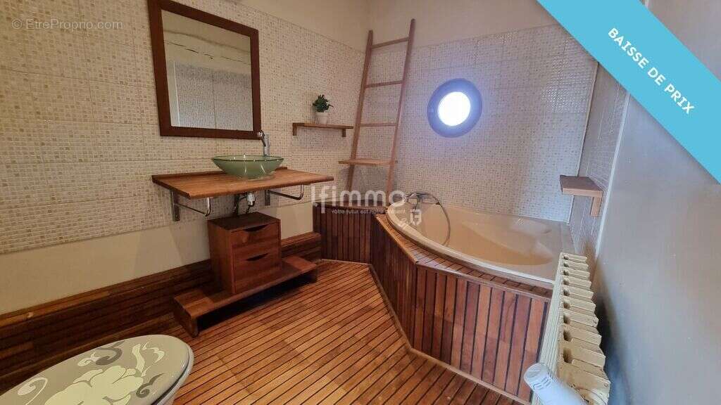 Maison à SAINT-GERMAIN-SOUS-DOUE