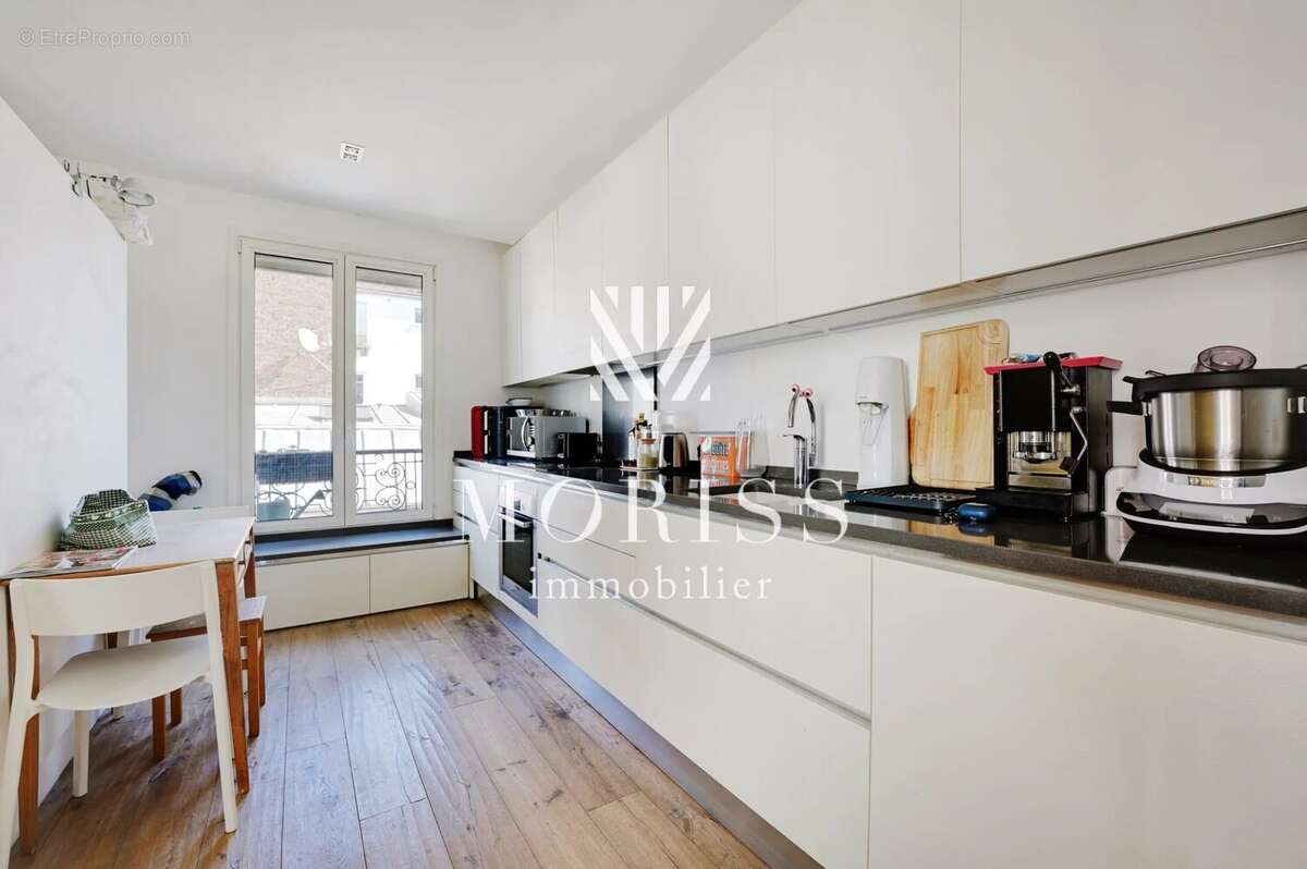 Appartement à PARIS-19E