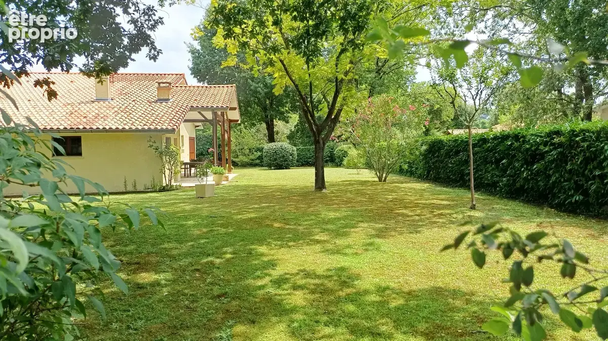 CESTAS bourg charmante maison à vendre 6 pièces au calme ref 2290 - photo 2
