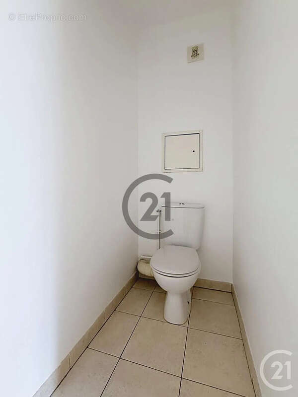 Appartement 42 m² à Reims  - photo 13