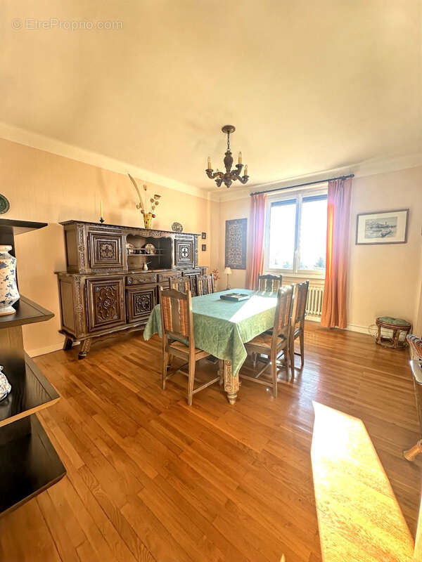 Maison à SAINTE-SIGOLENE