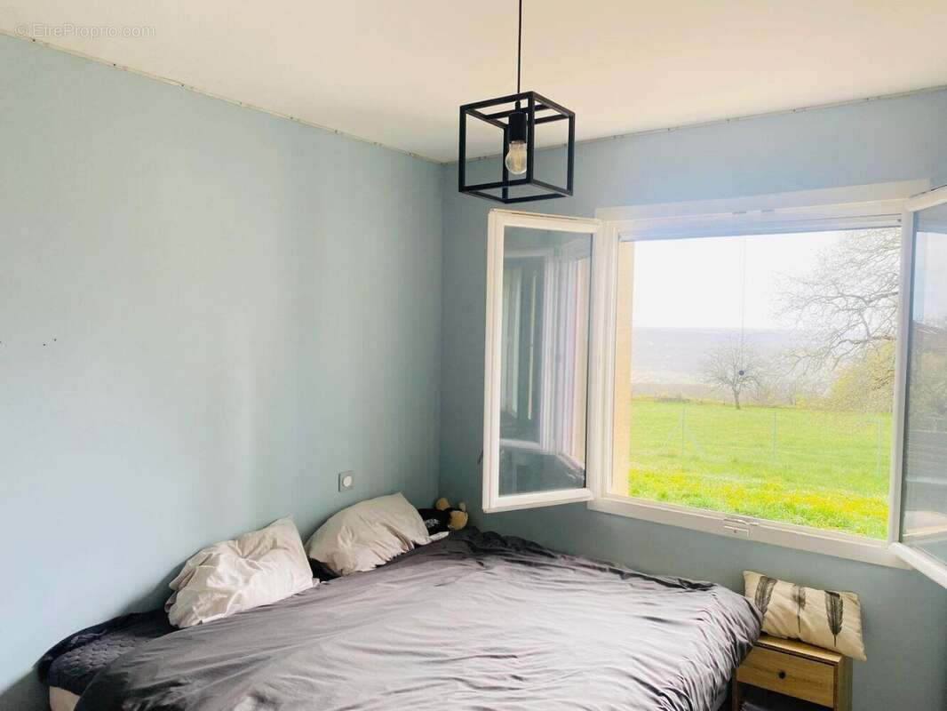 Maison familiale 130 m² avec grande pièce de vie - photo 8