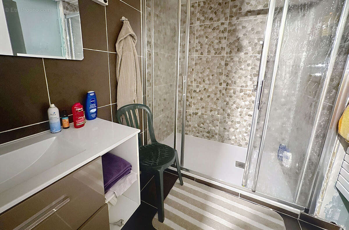 Maison à BEAUREPAIRE