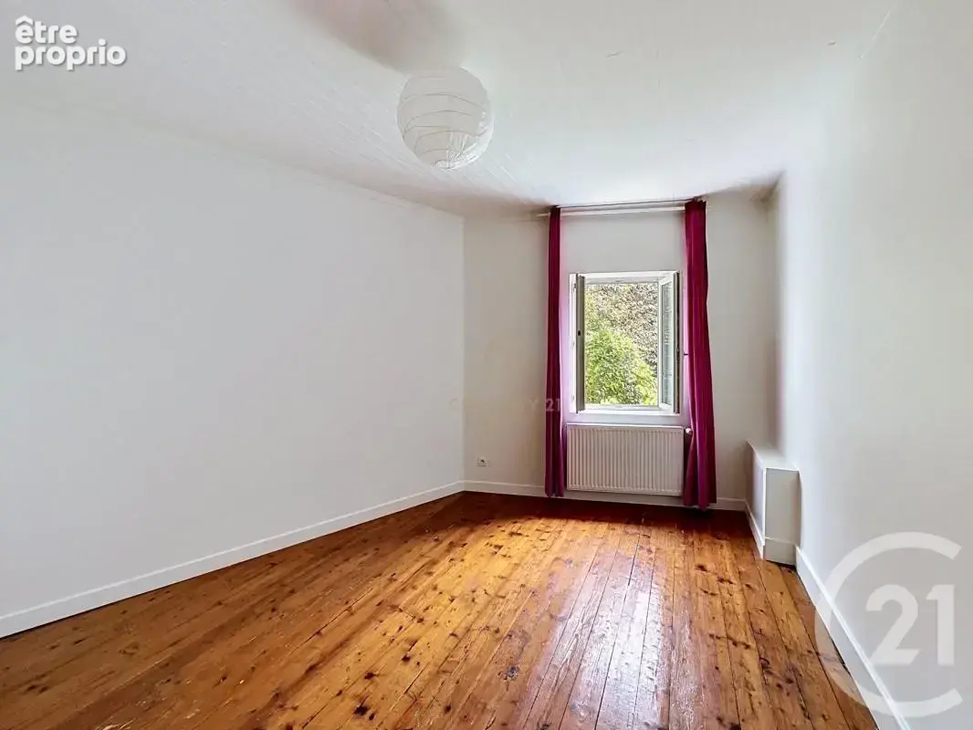 Maison 174 m² à Charly  - photo 11