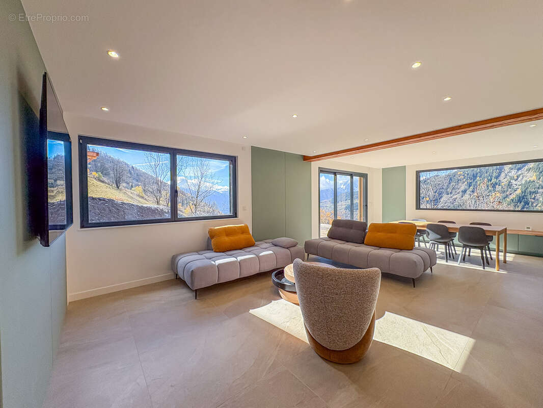 Maison à SAINT-FRANCOIS-LONGCHAMP