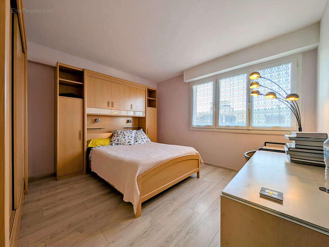 Appartement à MAISONS-LAFFITTE
