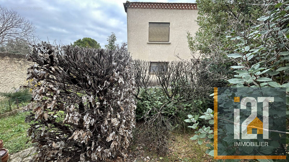 Maison à NIMES