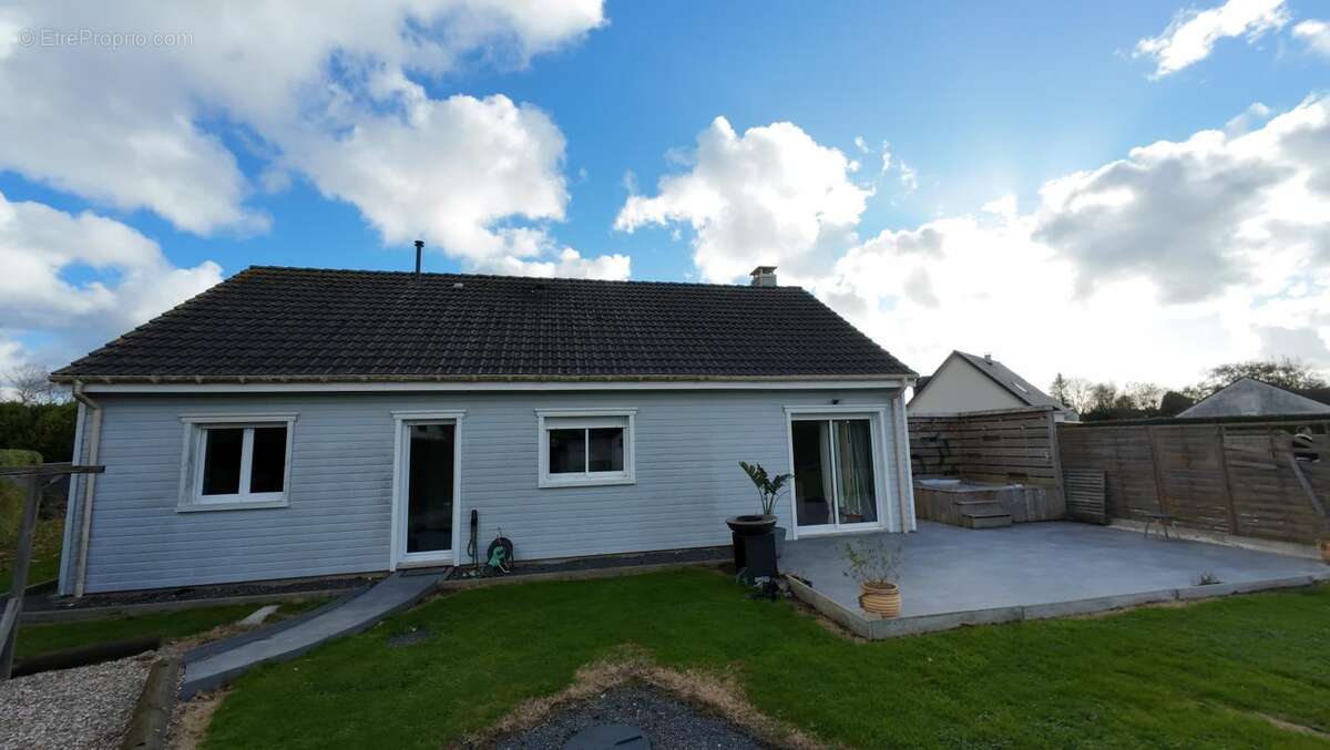 Maison à GUEUTTEVILLE-LES-GRES