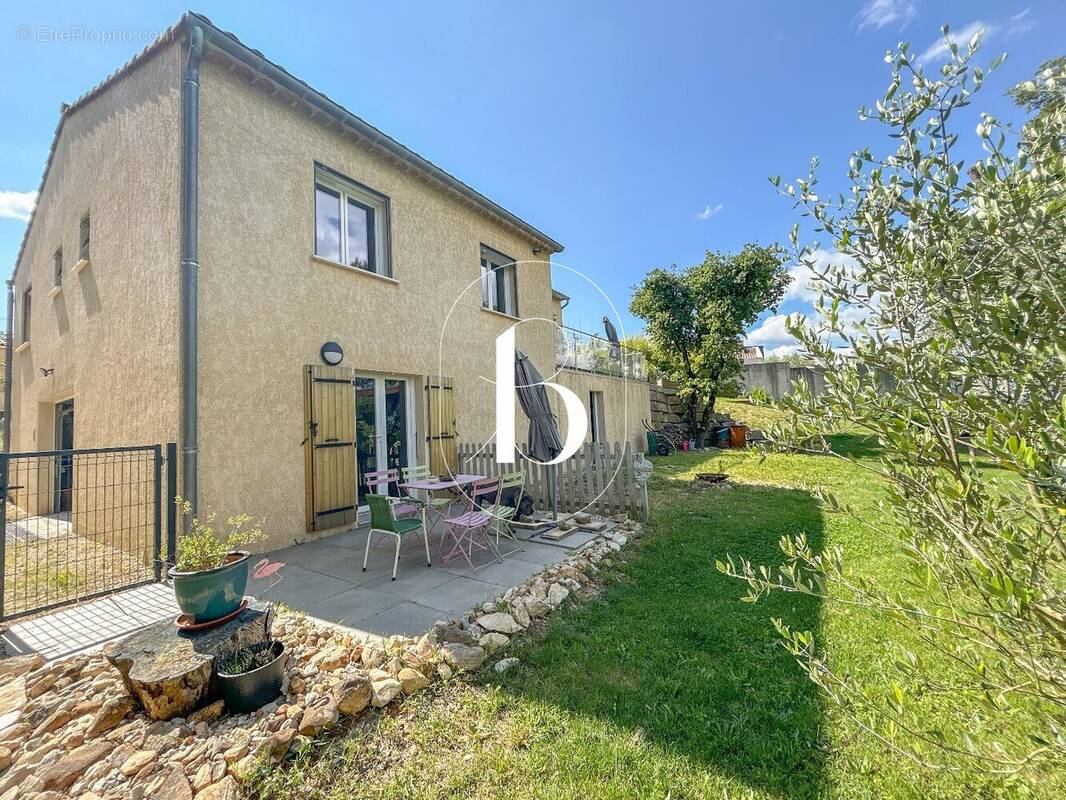 Maison 130 m² à Barjac  - photo 1