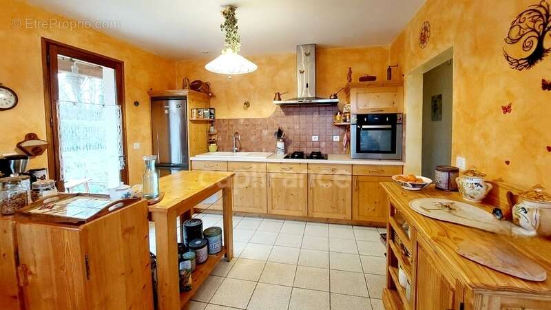 Maison à Sergeac de 151m², 6 pièces, au calme, sans vis à vis, sans travaux avec vue dégagée + garage XXL + chalet - photo 21