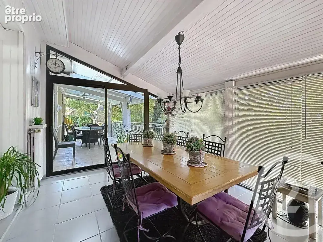 Maison 4 pièces 131 m² à vendre à Grigny (69520) - photo 10