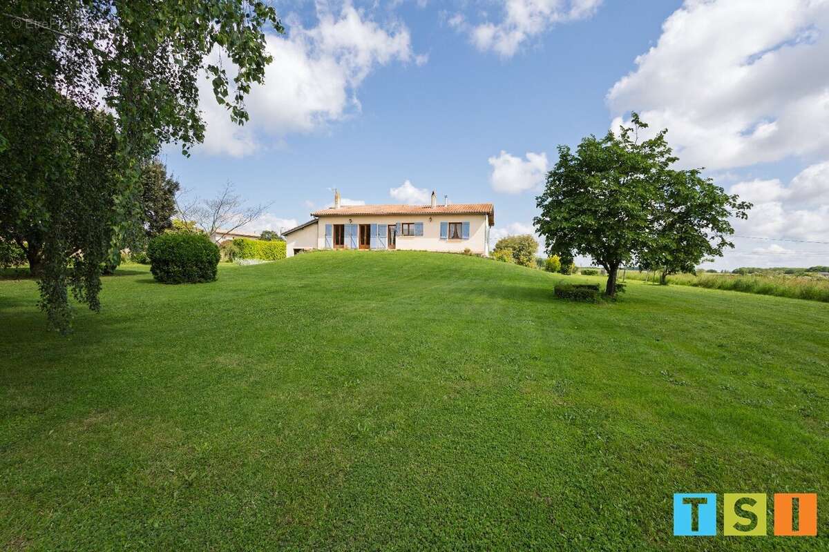 Maison à LE FOUSSERET